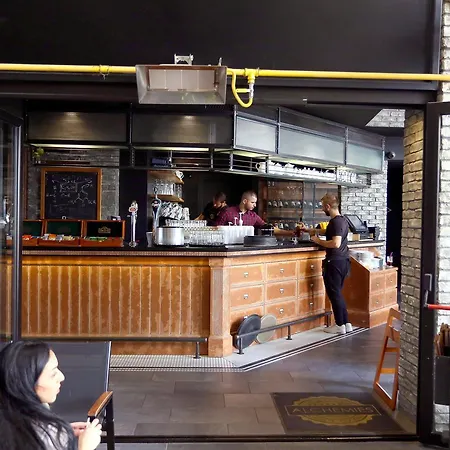 Appartement Penelopi Court 102