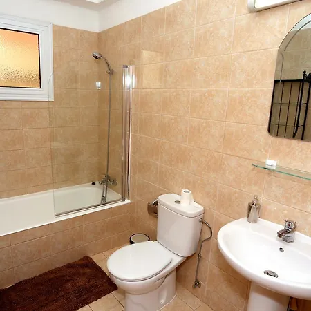 Appartement Penelopi Court 102