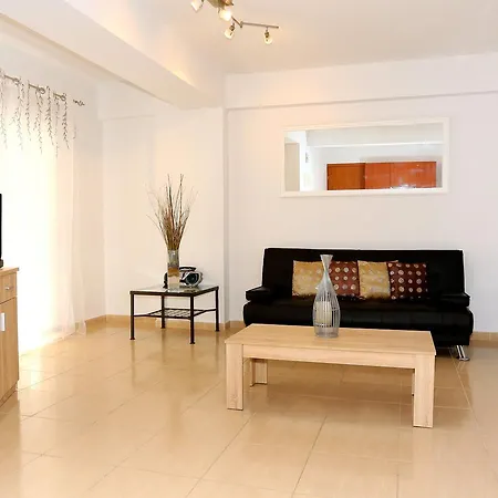 Penelopi Court 102 * Larnaca