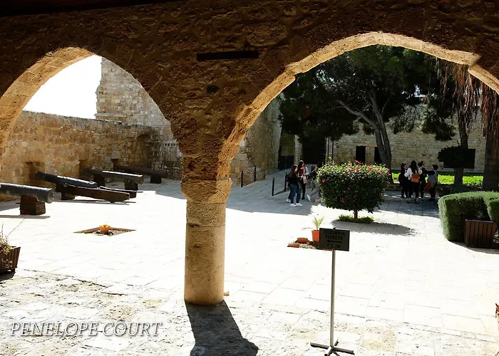 Penelopi Court 102 *